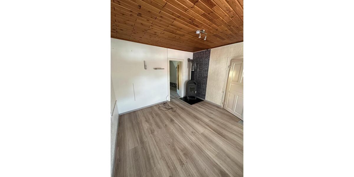 Einfamilienhaus Steinbach am Donnersberg - 6 Zimmer, 121 m&sup2;, 109.000&euro; | Angebot:26581829