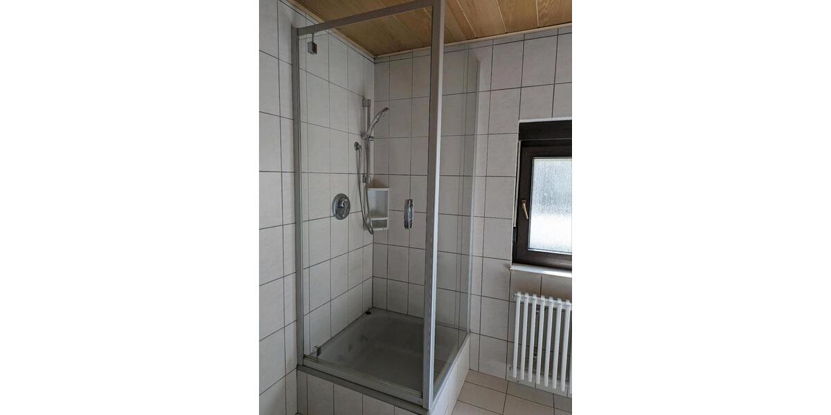 Einfamilienhaus Queidersbach - 6 Zimmer, 136 m&sup2;, 1.400&euro; | Angebot:24755428