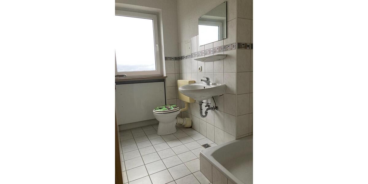 Etagenwohnung Landstuhl - 4 Zimmer, 107 m&sup2;, 1.000&euro; | Angebot:26279823