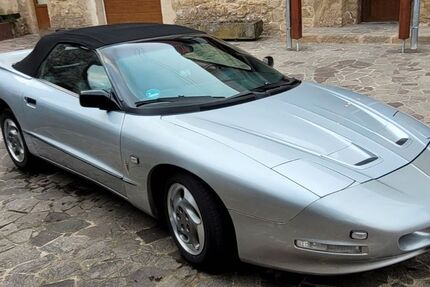 Pontiac Firebird 156.000 km 8.900 &euro; Kusel 66869
