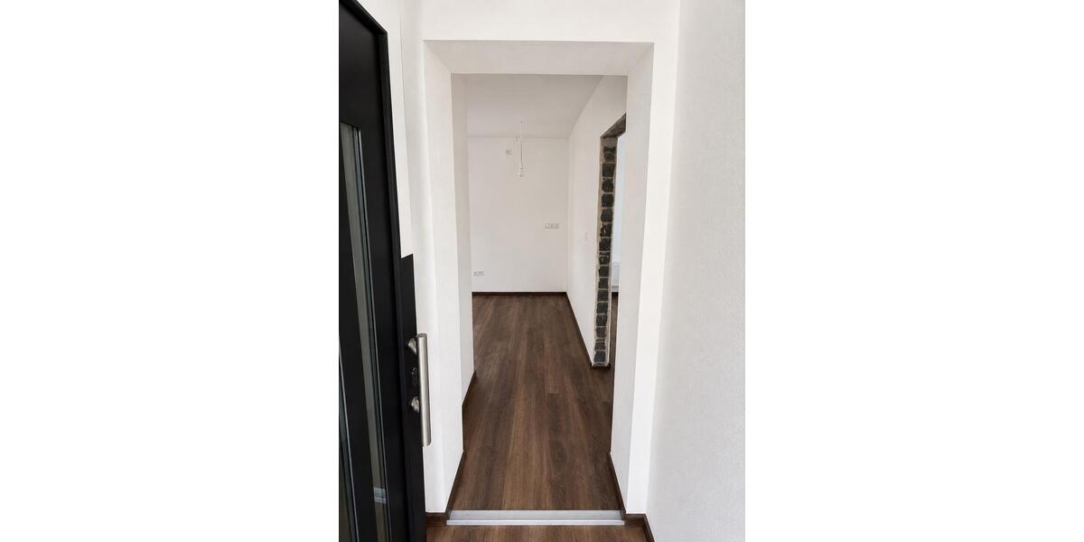 Mehrfamilienhaus, Wohnhaus Bad Dürkheim - 8 Zimmer, 170 m&sup2;, 300.000&euro; | Angebot:26962758