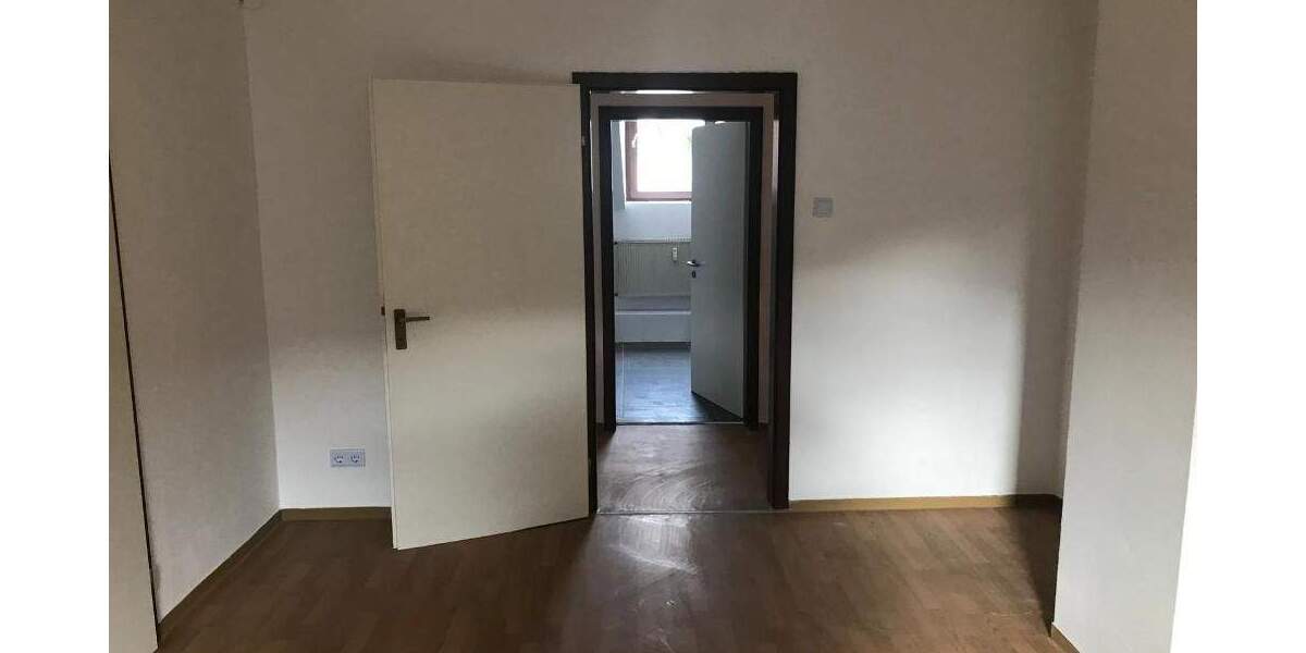 +++Stattliches 3-Familienhaus im Stadtzentrum mit Hof und großer Garage+++ 1 zimmer