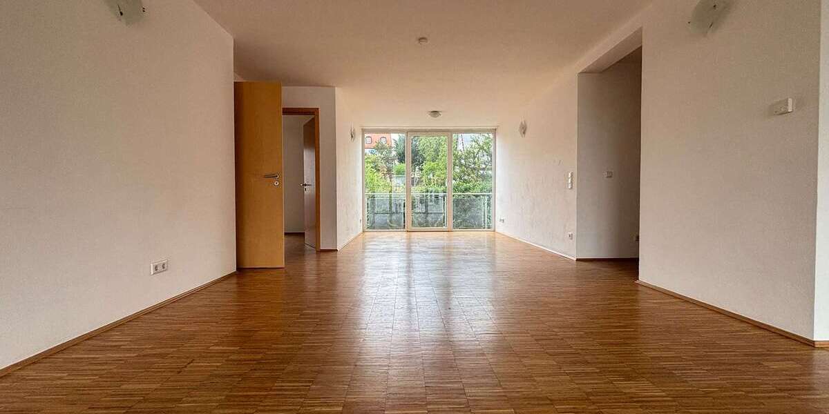 Etagenwohnung Kaiserslautern - 4 Zimmer, 135 m&sup2;, 1.570&euro; | Angebot:27029250