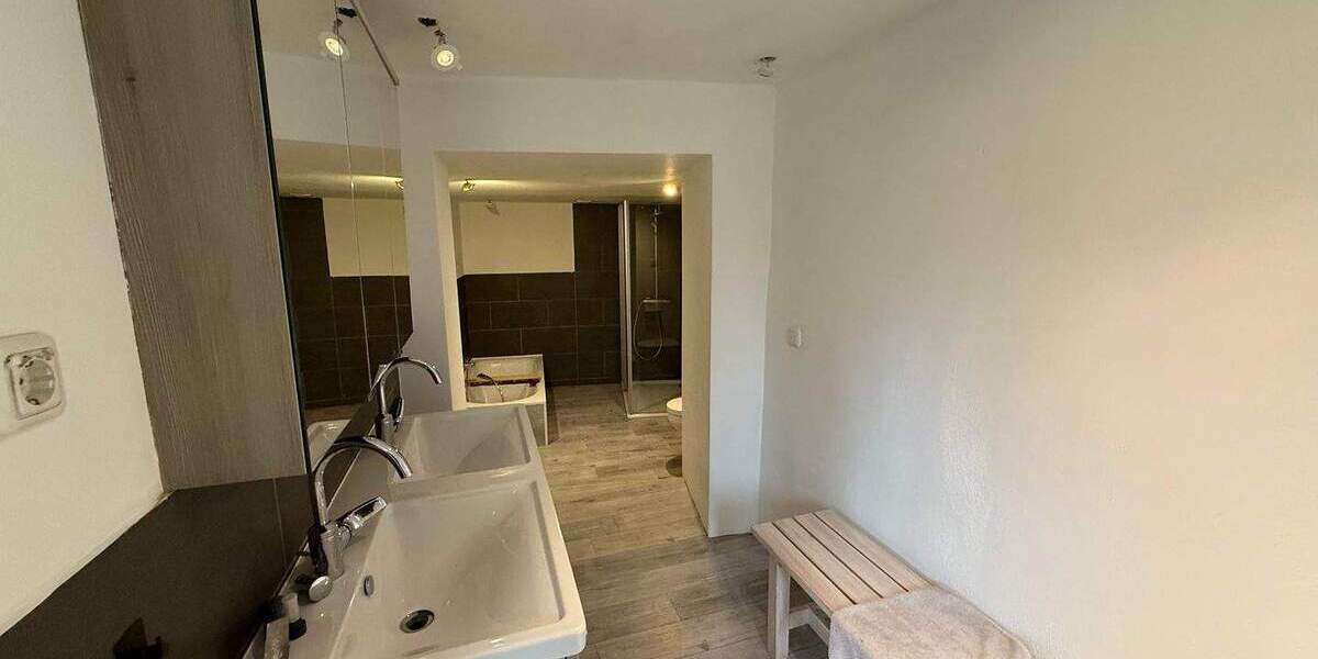 Reihenmittelhaus Becherbach - 4 Zimmer, 120 m&sup2;, 119.000&euro; | Angebot:25820720