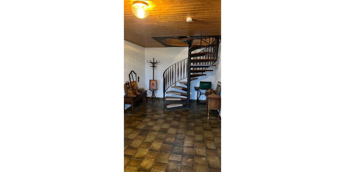 Winnweiler, Ein- bis Zweifamilienhaus, ruhige Lage, Fernblick 7 zimmer