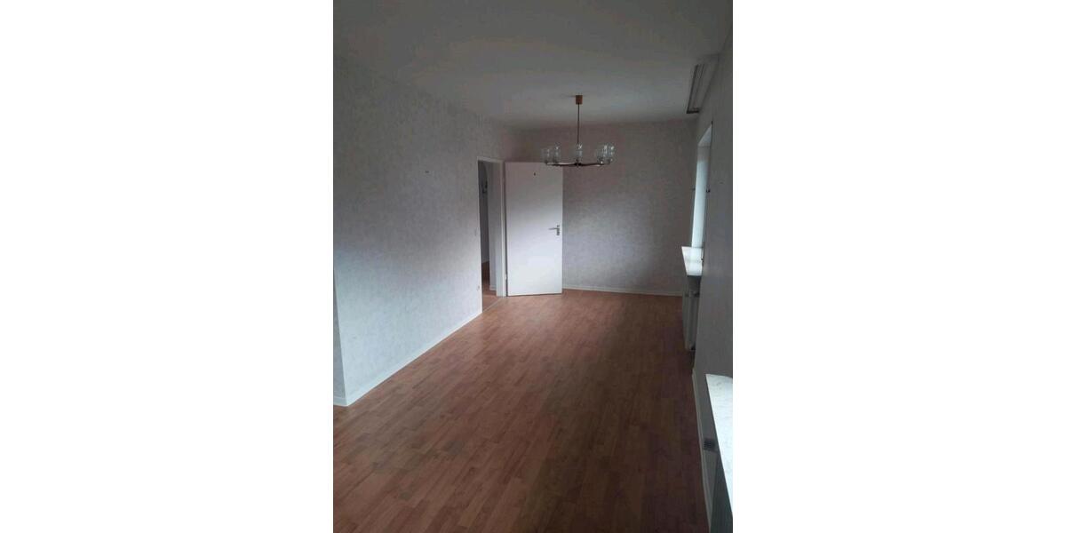 Mehrfamilienhaus, Wohnhaus Bad Dürkheim - 12 Zimmer, 250 m&sup2;, 2.600&euro; | Angebot:25949532