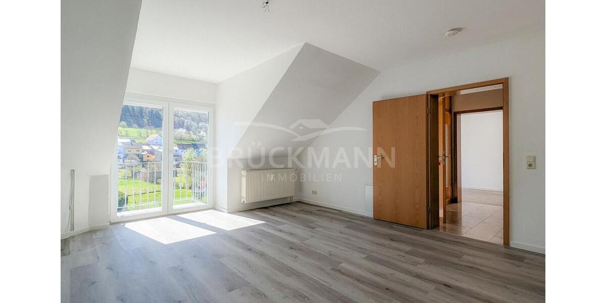Dachgeschoßwohnung Ramsen - 3 Zimmer, 97 m&sup2;, 790&euro; | Angebot:26187161