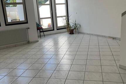 Ruhiges Reiheneinfamilienhaus im Uni-Wohngebiet Kaiserslautern 6 zimmer