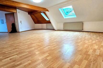 Wohnung Landstuhl - 4 Zimmer, 120 m&sup2;, 890&euro; | Angebot:24780661