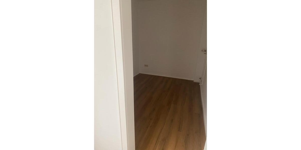 Erdgeschoßwohnung Göllheim - 2 Zimmer, 60 m&sup2;, 850&euro; | Angebot:24523256