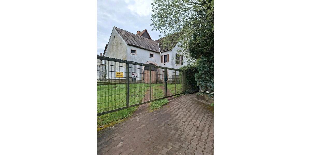 Reihenhaus Queidersbach - 4 Zimmer, 165 m&sup2;, 155.000&euro; | Angebot:26339472