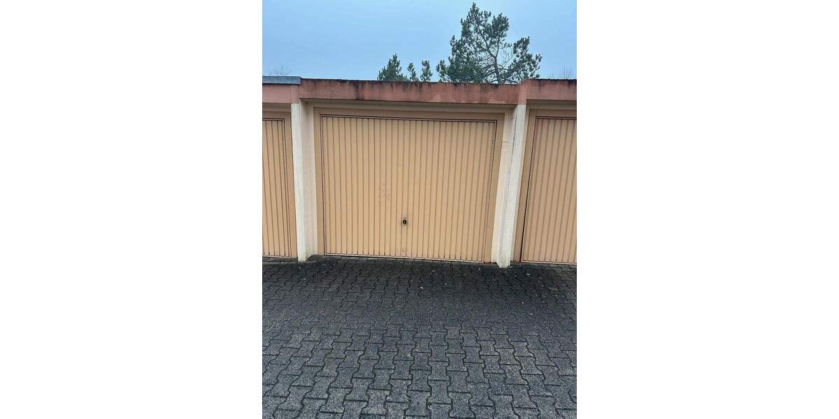 frisch renovierte 2-Zimmer Wohnung mit Garage nähe Universität 2 zimmer