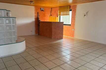Wohnung Kaiserslautern / Siegelbach Siegelbach - 3 Zimmer, 120 m&sup2;, 1.200&euro; | Angebot:27553312