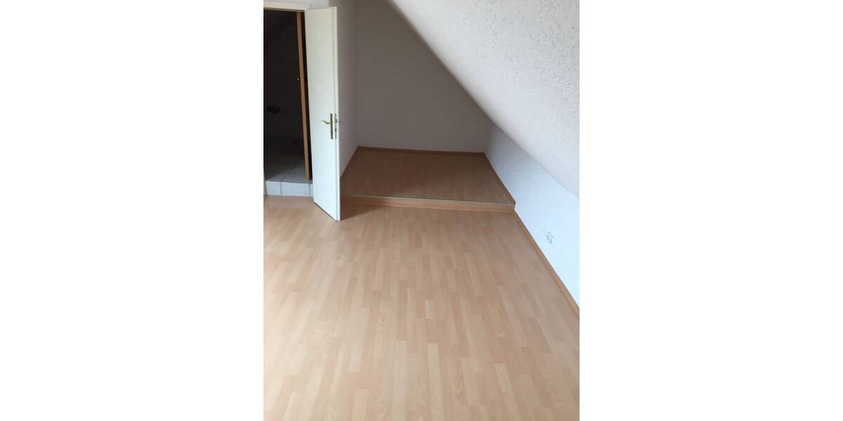 Etagenwohnung Lambrecht - 3 Zimmer, 125.000&euro; | Angebot:24906020