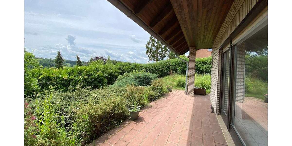 Bungalow Wallhalben - 7 Zimmer, 260 m&sup2;, 1.900&euro; | Angebot:26190672