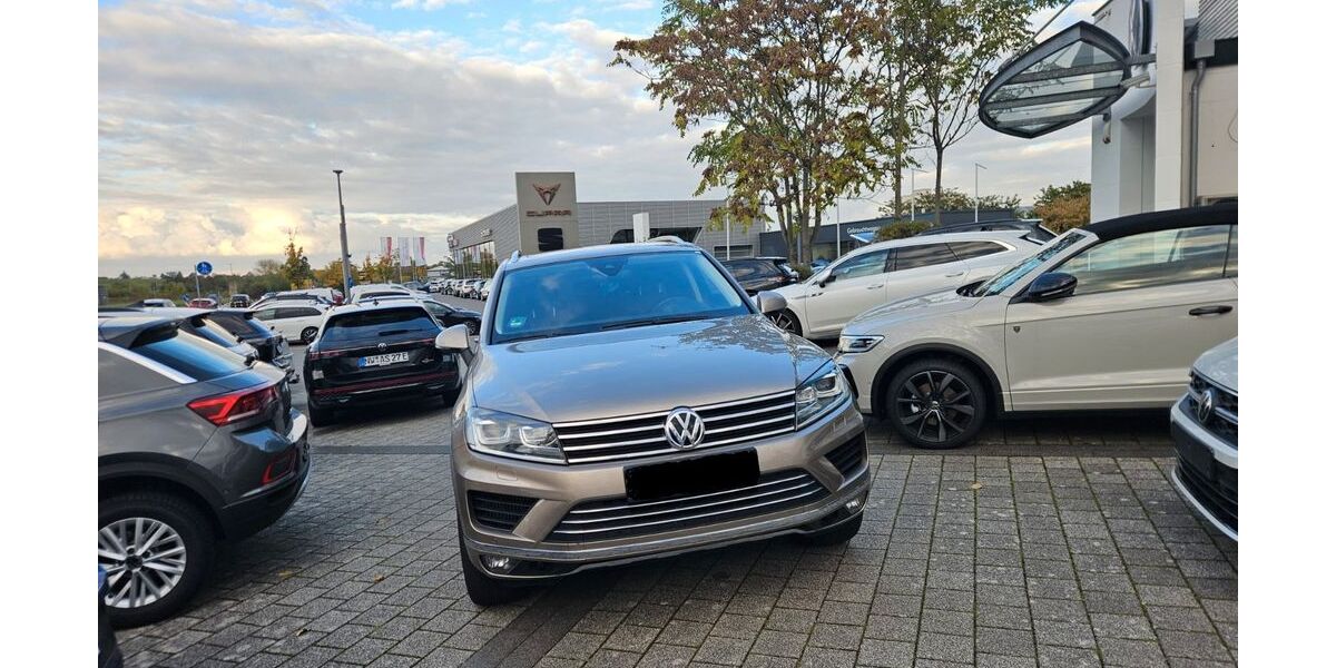VW Touareg 95.000 km 30.399 &euro; Weisenheim am Berg 67273