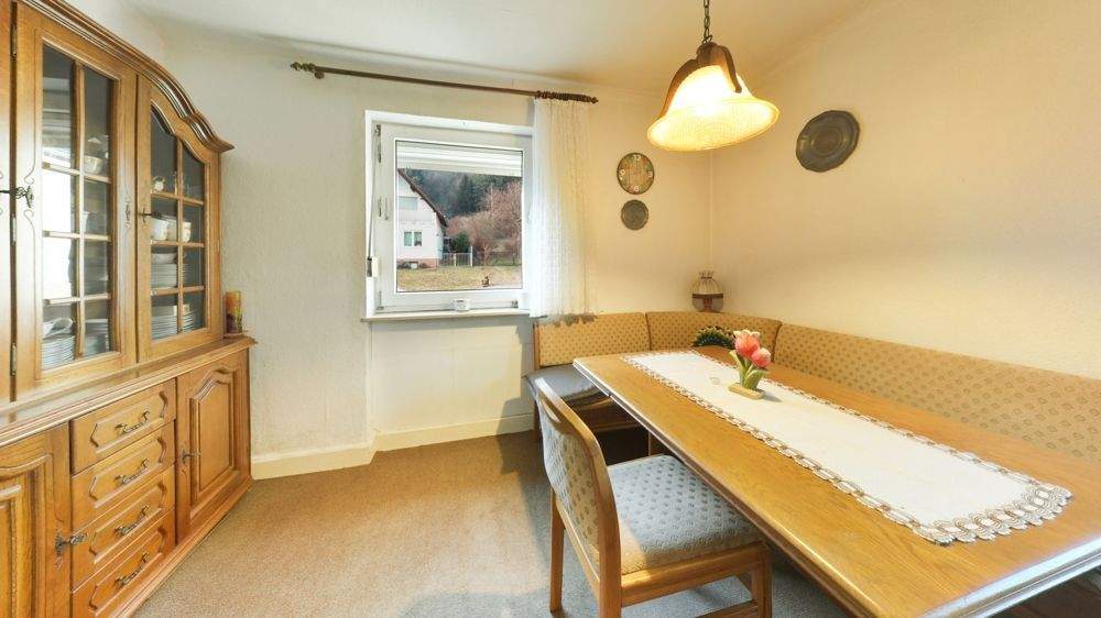 Einfamilienhaus Kaiserslautern / Mölschbach Mölschbach - 5 Zimmer, 120 m&sup2;, 75.000&euro; | Angebot:24808530