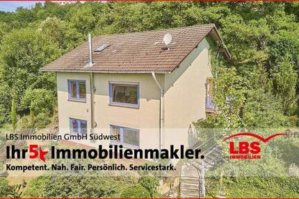 Charmantes Einfamilienhaus mit spektakulärer Aussicht und großem Hanggrundstück 3 zimmer