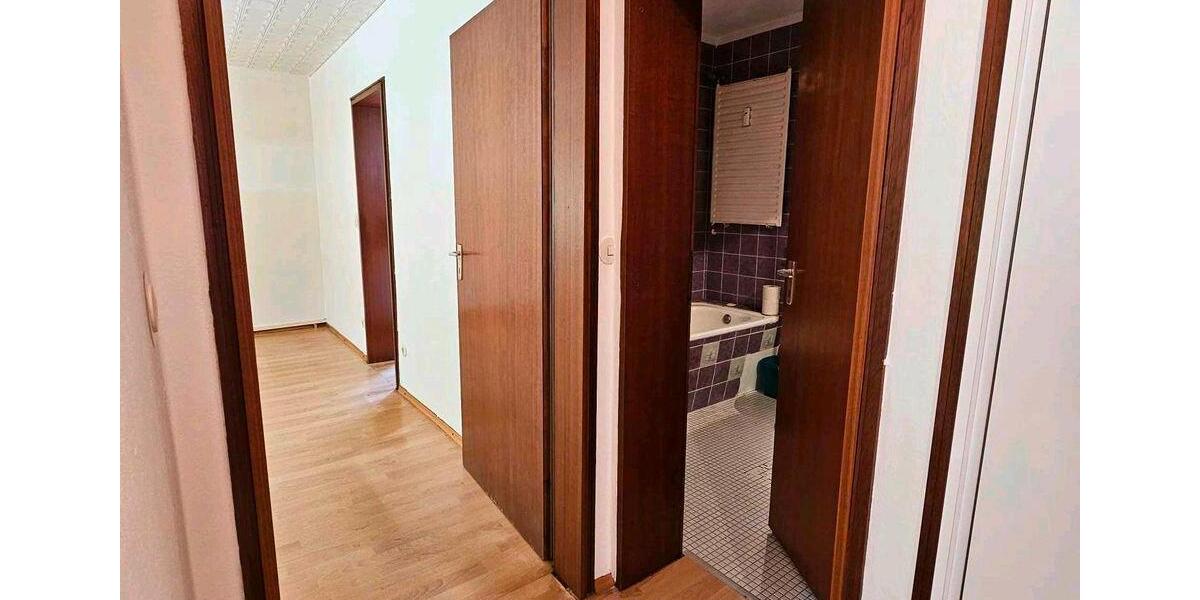 Terrassenwohnung Kaiserslautern Einsiedlerhof - 3 Zimmer, 58 m&sup2;, 107.000&euro; | Angebot:26826143