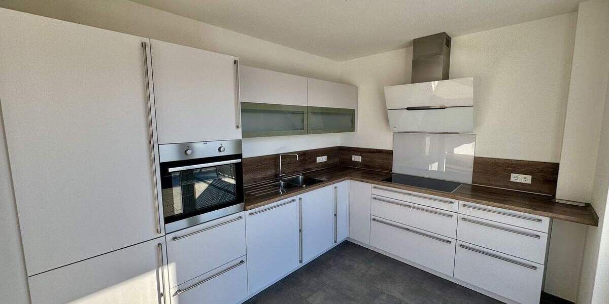 Etagenwohnung Kaiserslautern Innenstadt - 3 Zimmer, 123 m&sup2;, 435.000&euro; | Angebot:25691224