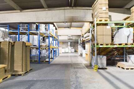 Halle in Pirmasens 650.000 € 2060 m² zimmer