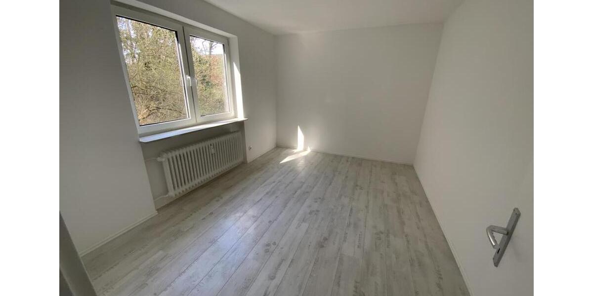 Etagenwohnung Bad Dürkheim - 4 Zimmer, 89 m&sup2;, 759&euro; | Angebot:24982801