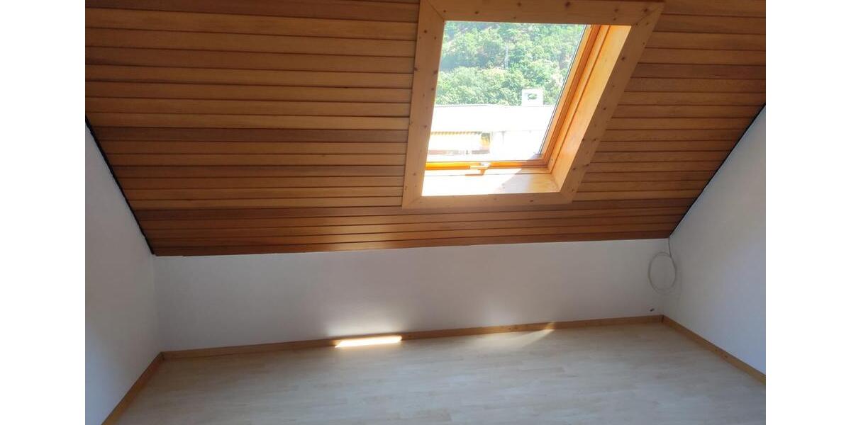 Einfamilienhaus Neustadt an der Weinstraße Diedesfeld - 6 Zimmer, 137 m&sup2;, 600.000&euro; | Angebot:25716130