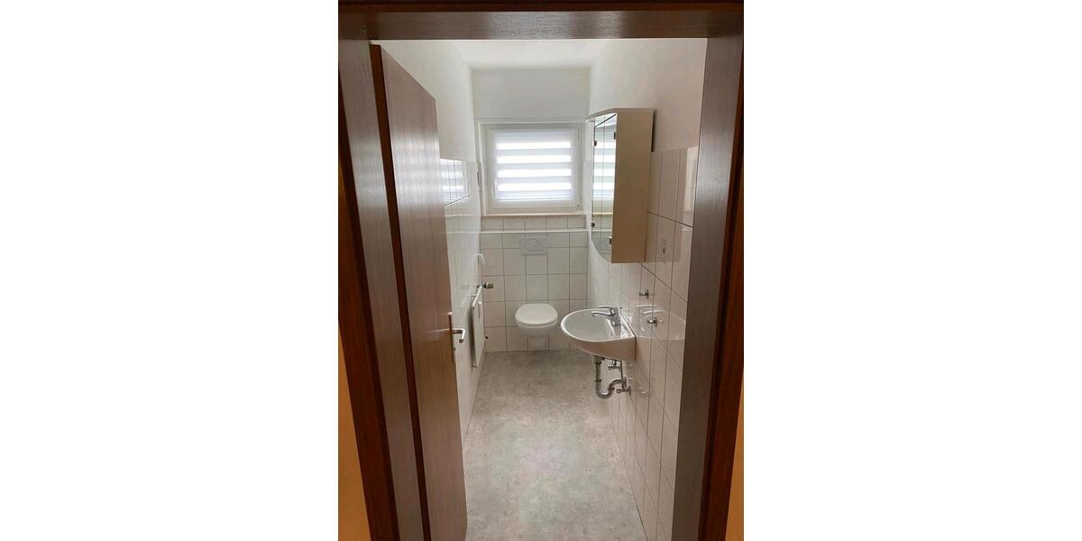 Etagenwohnung Mehlbach - 4 Zimmer, 140 m&sup2;, 900&euro; | Angebot:26341510