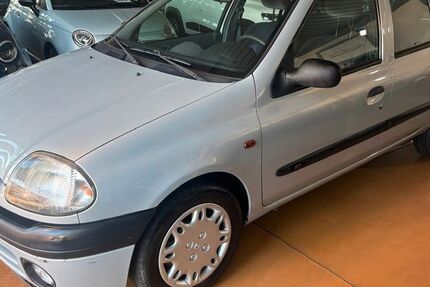 Renault Clio 94.140 km 3.850 &euro; Bad Dürkheim 67098