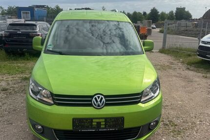 VW Caddy 239.000 km 8.990 &euro; Lambrecht 67466