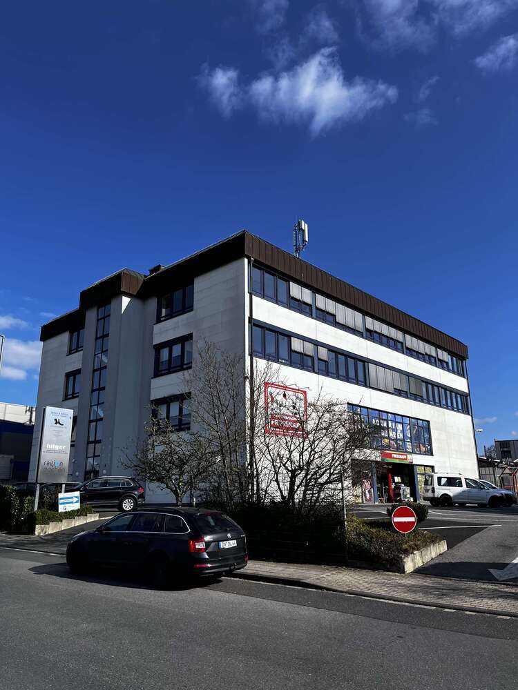 Büro in Aachen 6.820 € 761 m²