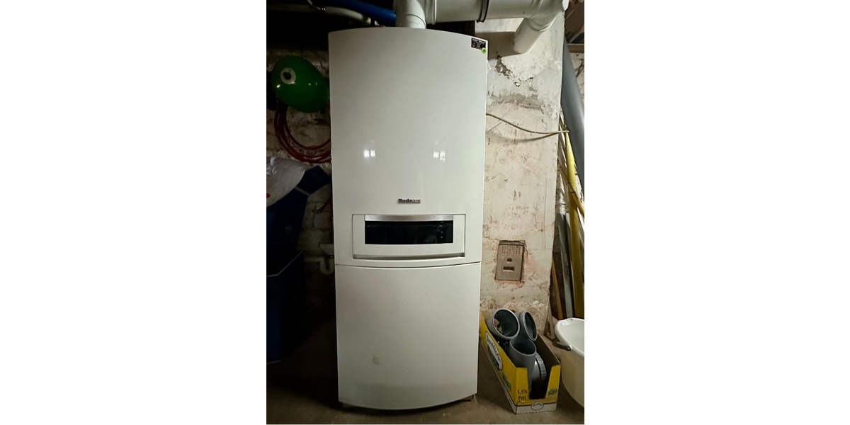 Stilvoll renovierte Doppelhaushälfte aus Sandstein in naturnaher Lage von Kaiserslautern-Morlautern 6 zimmer