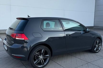 VW Golf 122.000 km 11.500 &euro; Kaiserslautern 67655