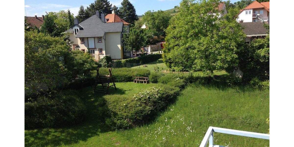 Blick & Lage!! helle - unvermietete 3,5 Zimmerwohnung ca. 88 qm mit Südbalkon 3 zimmer