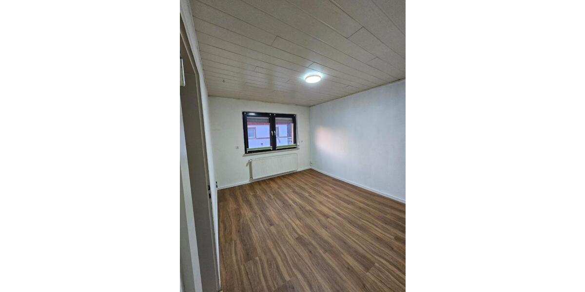 Einfamilienhaus Weilerbach - 5 Zimmer, 126 m&sup2;, 1.299&euro; | Angebot:25598796