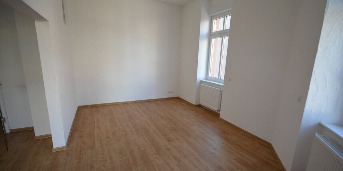 Eine wunderschoene Altbauwohnung in zentraler Stadtlage. - Erdgeschoßwohnung Neustadt Kernstadt | Angebot:20827926