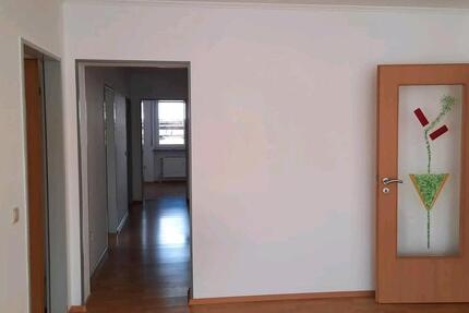 Wohnung Pirmasens - 4 Zimmer, 117 m&sup2;, 800&euro; | Angebot:26626121