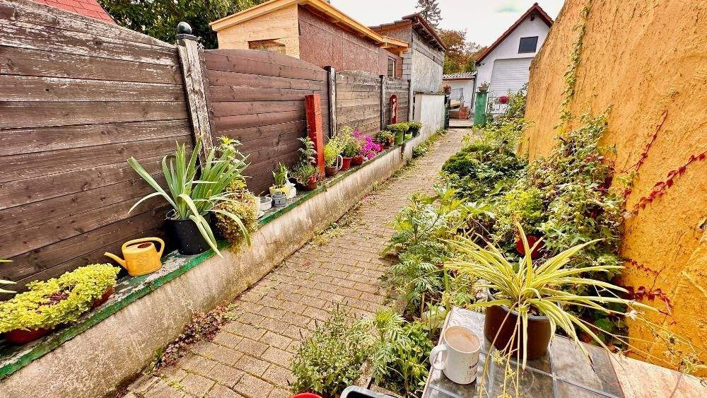 Mehrfamilienhaus, Wohnhaus Göllheim - 4 Zimmer, 81 m&sup2;, 135.000&euro; | Angebot:25674448