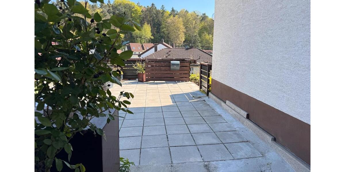 Etagenwohnung Kaiserslautern Betzenberg - 5 Zimmer, 126 m&sup2;, 1.290&euro; | Angebot:26464918