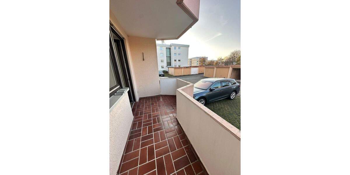 frisch renovierte 2-Zimmer Wohnung mit Garage nähe Universität 2 zimmer