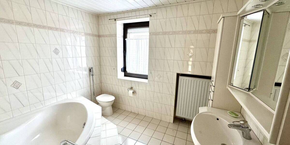Doppelhaushälfte Kaiserslautern Siegelbach - 3 Zimmer, 99 m&sup2;, 199.000&euro; | Angebot:25928847