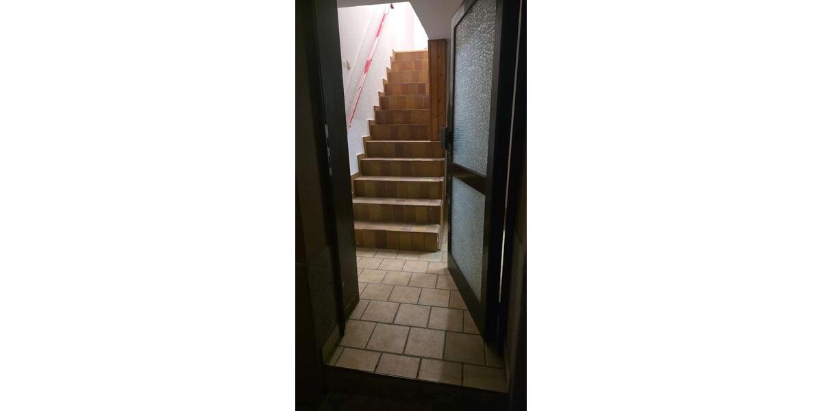 Etagenwohnung Elmstein - 4 Zimmer, 78 m&sup2;, 700&euro; | Angebot:23672990