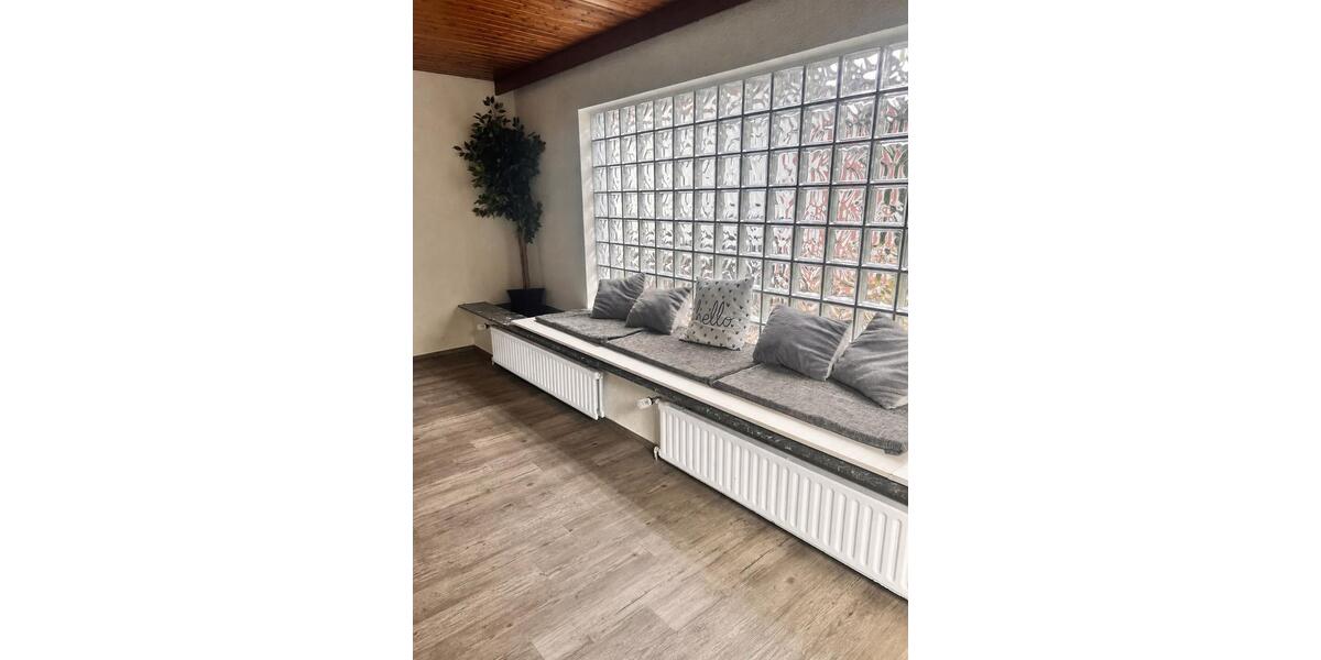 Einfamilienhaus Kaiserslautern Einsiedlerhof - 7 Zimmer, 208 m&sup2;, 429.000&euro; | Angebot:26946542