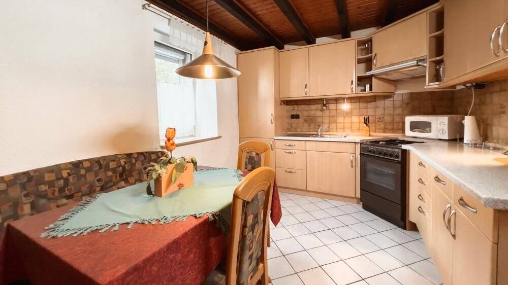 Bauernhaus, Landhaus Rockenhausen - 5 Zimmer, 140 m&sup2;, 129.000&euro; | Angebot:25728425