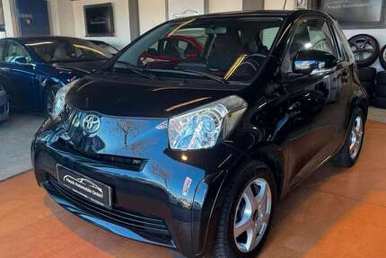 Toyota iQ