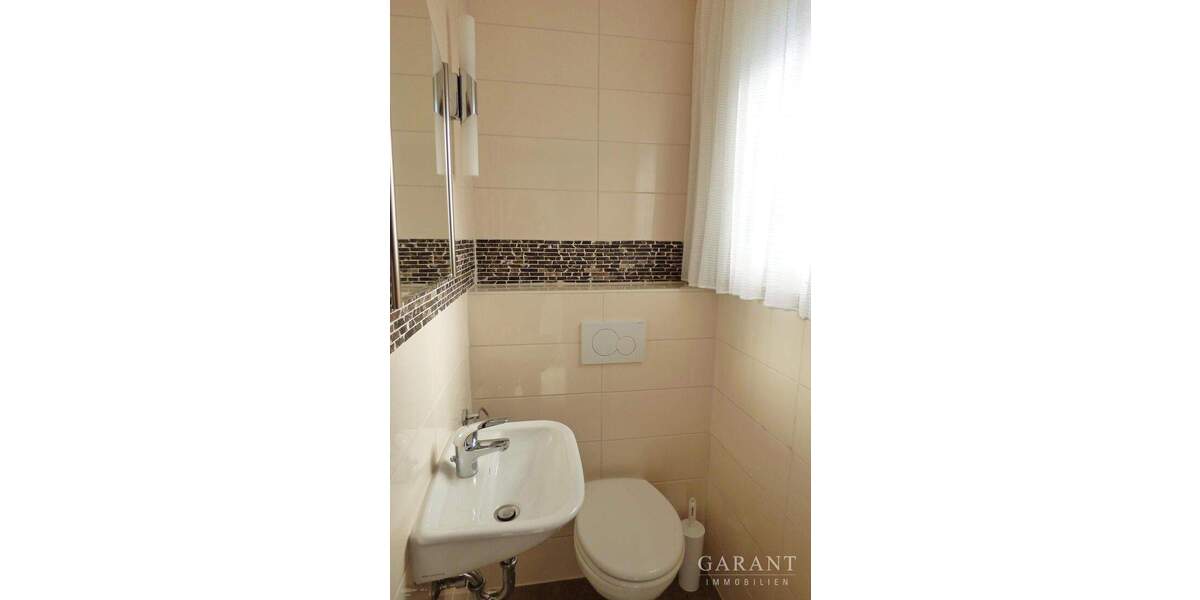 Einfamilienhaus Kaiserslautern Hohenecken - 6 Zimmer, 237 m&sup2;, 525.000&euro; | Angebot:25837781