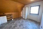Dachgeschoßwohnung Katzweiler - 4 Zimmer, 114 m&sup2;, 950&euro; | Angebot:25305851