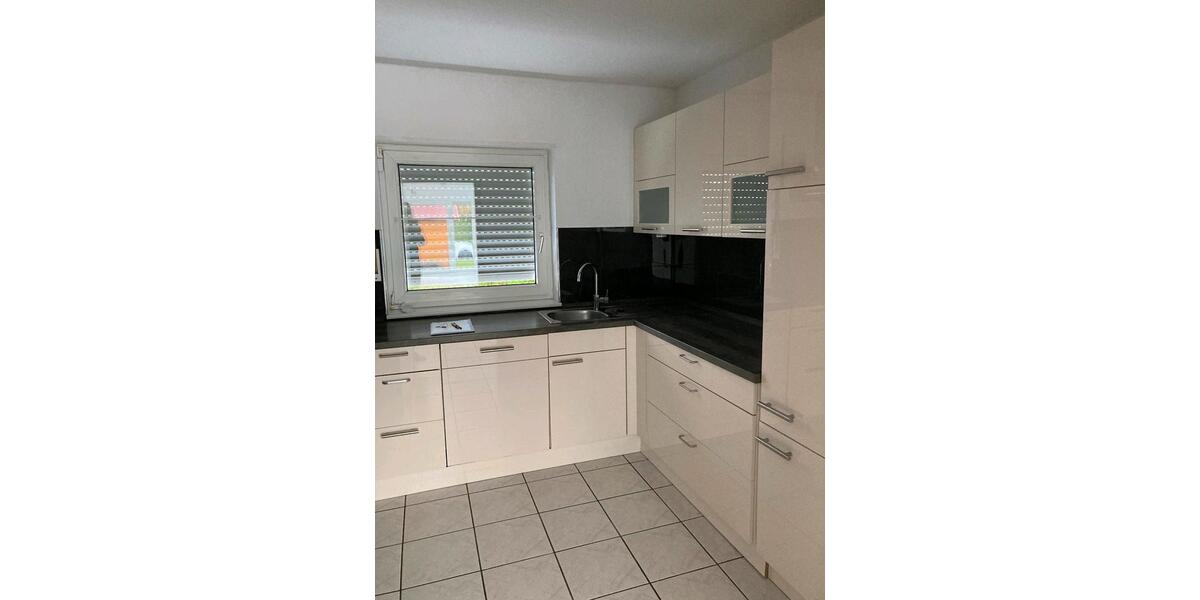 Doppelhaushälfte Landstuhl - 6 Zimmer, 156 m&sup2;, 1.300&euro; | Angebot:26212919