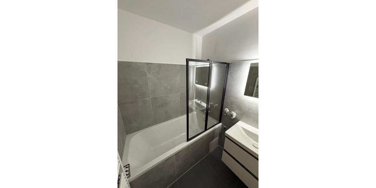 Etagenwohnung Kaiserslautern Bahnheim - 3 Zimmer, 83 m&sup2;, 199.000&euro; | Angebot:25158937