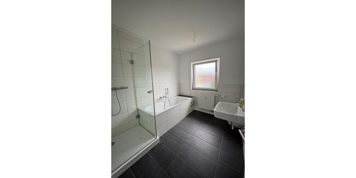 Erdgeschoßwohnung Kaiserslautern Betzenberg - 2.5 Zimmer, 89 m&sup2;, 1.050&euro; | Angebot:26705942